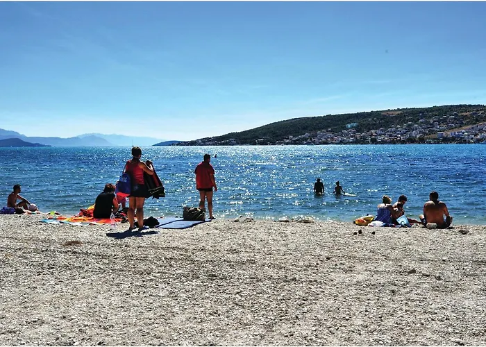 Two-Bedroom Apartment Misevac With Sea View 07 Apartment *